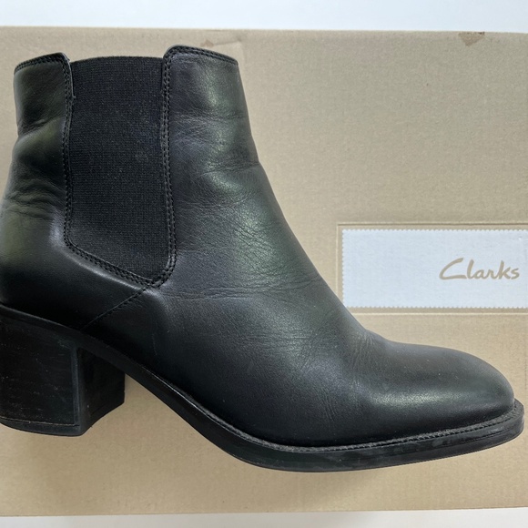 Clarks Mascarpone Bay Black Leather Boots - Picture 1 of 5